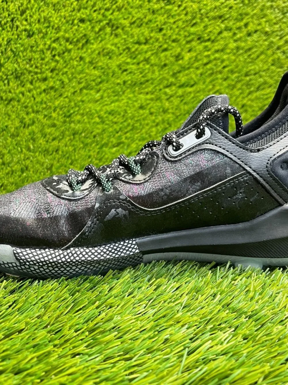 Under Armour Harper 8 Low ST Mens Size 7.5 Black White Running Baseball‎ Cleats
